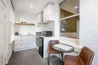 Ground floor heritage 1 bed plus parking - 4