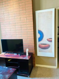 Opulent Suites 412 - 6