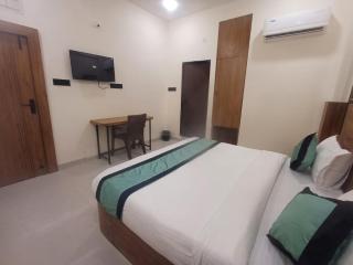 Hotel Soni Indore - 1