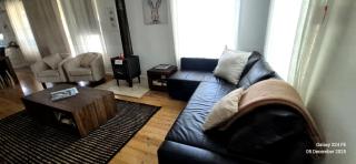 Seabreeze Cottage Cosy Couples Retreat Stay by the Beach - 2