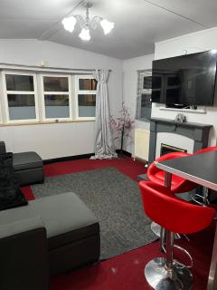 Cosy Caravan near the beach - 9