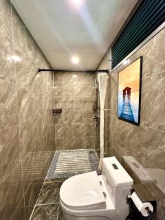 Holiday Beach Hotel - 2