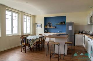 108 - Appartement T4, au dernier étage, avec ascenseur, de la résidence des Arcades, avec magnifique vue mer. - 3