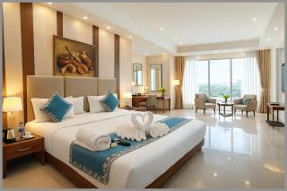 Hotel Shree Ramayanam Premium Near Ayodhya Railway Station 200m - Shri Ram Janmbhoomi Temple 900m - Free Wifi and Parking Facility - Fully Air conditioning Premium Room- Best Premium Hotel In Ayodhya - Ayodhya - 0