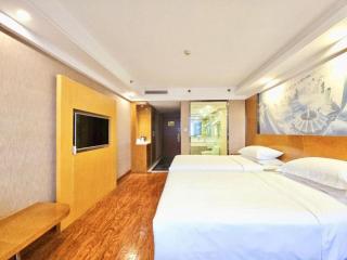 Vienna Classic Hotel Guilin Quanzhou Central Square - 9