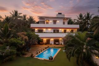 3BR Firefly Homestay with Private Pool & Terrace Access Whitefield Road - 9