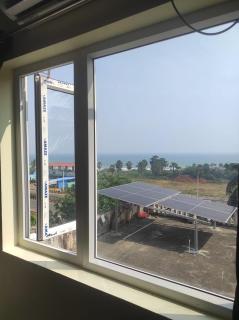 The Royal Beach View - 8