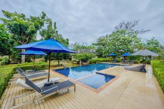 Perennial Resort - 6