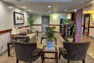 Quality Inn & Suites Everett - 8