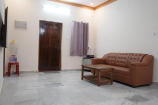 Cozy Homes - Family 1 BHK, 2 Queen beds - 6