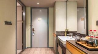 Lavande Hotel Guangzhou Jingxi Southern Hospital Metro Station - 3