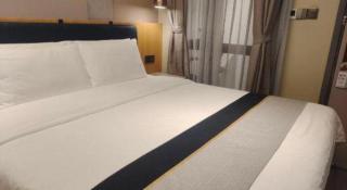 Lavande Hotel Guangzhou Jingxi Southern Hospital Metro Station - 2