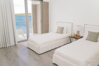 Villa Mariposa Ocean Front Mansion with Infinity Pool - 7