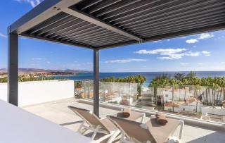 Calm Beach Apartments - 1