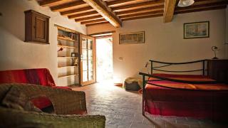 Tuscan Villa With Views Over Maremma - 1