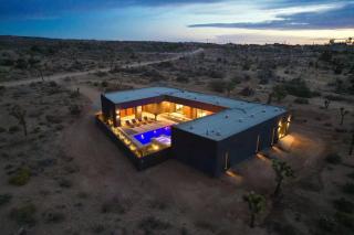 Black C House Modern w pool spa - 1