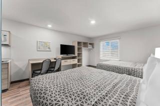 WoodSpring Suites Wilmington Riverfront - 8