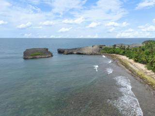 La Cueva Apt 1 Boho Oceanfront Escape in Arecibo - Arecibo - 1