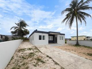 Casa La Cueva Apt 2 Boho Oceanfront House - Arecibo - 9