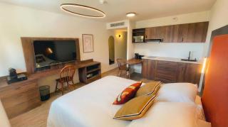 Nehô Suites Saint Jean de Maurienne - 0