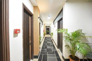 FabHotel Ess Pee Grand - 8