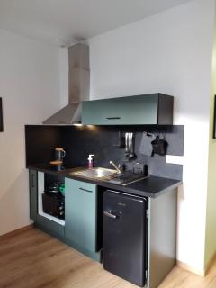 Studio neuf équipé, confortable et au calme - 4