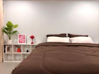 Yolk Room 1 Bangsue - Near MRT - 2