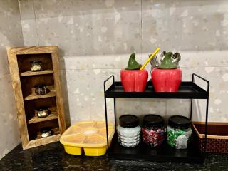 Cozy Airport Studio 10 mins from IGI & Aerocity - 4