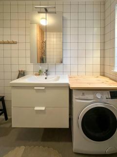 Architect-Designed Cabin With Lake View In Hindås - 1