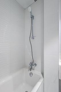 Private Beach - Full Zayed Museum Views - 1 min walk to Mamsha Boulevard and Beach - Ajwan Towers - Massive Balcony - 5 min to Louvre, Zayed National Museum, teamLab Phenomena, National History Museum, Guggenheim and more - 8