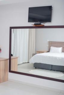 Palm Leaf – Hazeldene Kwekwe with pool - 2333 - 9