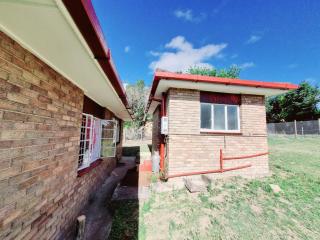 Ukhozi Petal Pods - 2