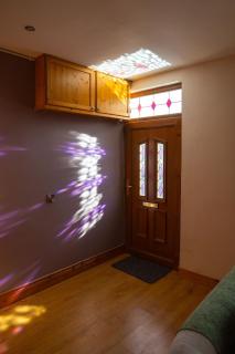 Isle of Erne Escape - Lakeside & Town Location - 8