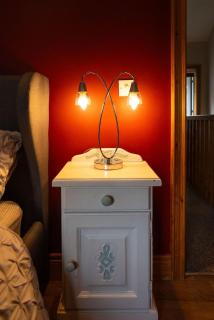 Isle of Erne Escape - Lakeside & Town Location - 3