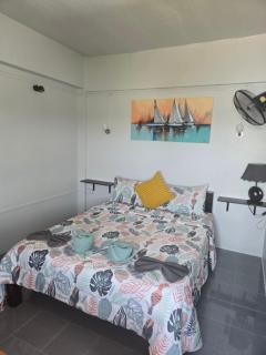 Funky Crab The River - 6