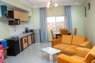 Résidence Romacy, appartement 2 chambres avec balcon à Ahala, quartier résidentiel de Yaoundé - 4