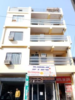 PLAY DM EXPO HOTEL couple friendly - 0