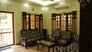Gorgeous Inn - Homestay in Mangalore by UrbanEase - 4