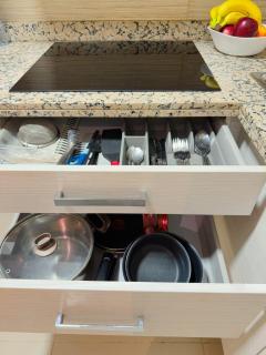 Prestigia Topaze- Terrace overlooking garden & pool - 5