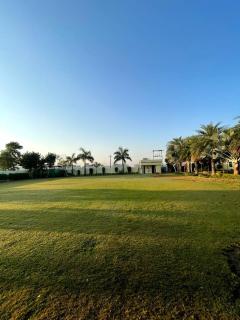 Black Bear Farm house with 5 Bedroom swimming pool and garden - 3