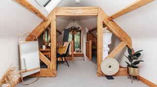 The Little House Luxury Cotswolds Stunning Views - 1