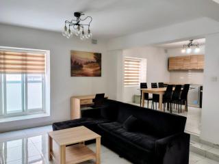 Cozy three bedroom apartment in Ta' Xbiex, Malta - 0