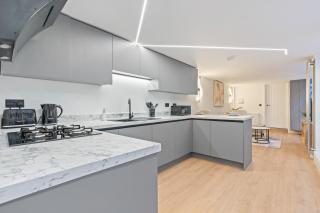 Vittoria Quarter Apartment - 2 Bedrooms - Sleeps 6 - 5