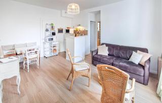 1 Bedroom Awesome Apartment In Carnac - 7