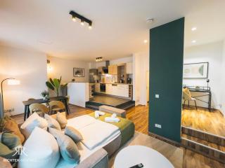 RR - NEW - Modern Living - 84 qm - Kitchen - Parking - 0