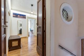 GuestHost - Reb's House - 5