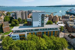 Knots - Minutes from Poole Quay Poole Town - 9