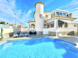 Villa Atalaya Park by Villas&You - 8