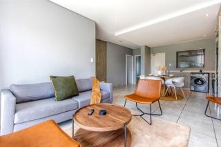 The Bridge at The Lombardy - 8