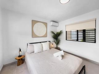 Casa Monseñor Apt 2 Boho Style Apt With Balcony - San Juan - 3